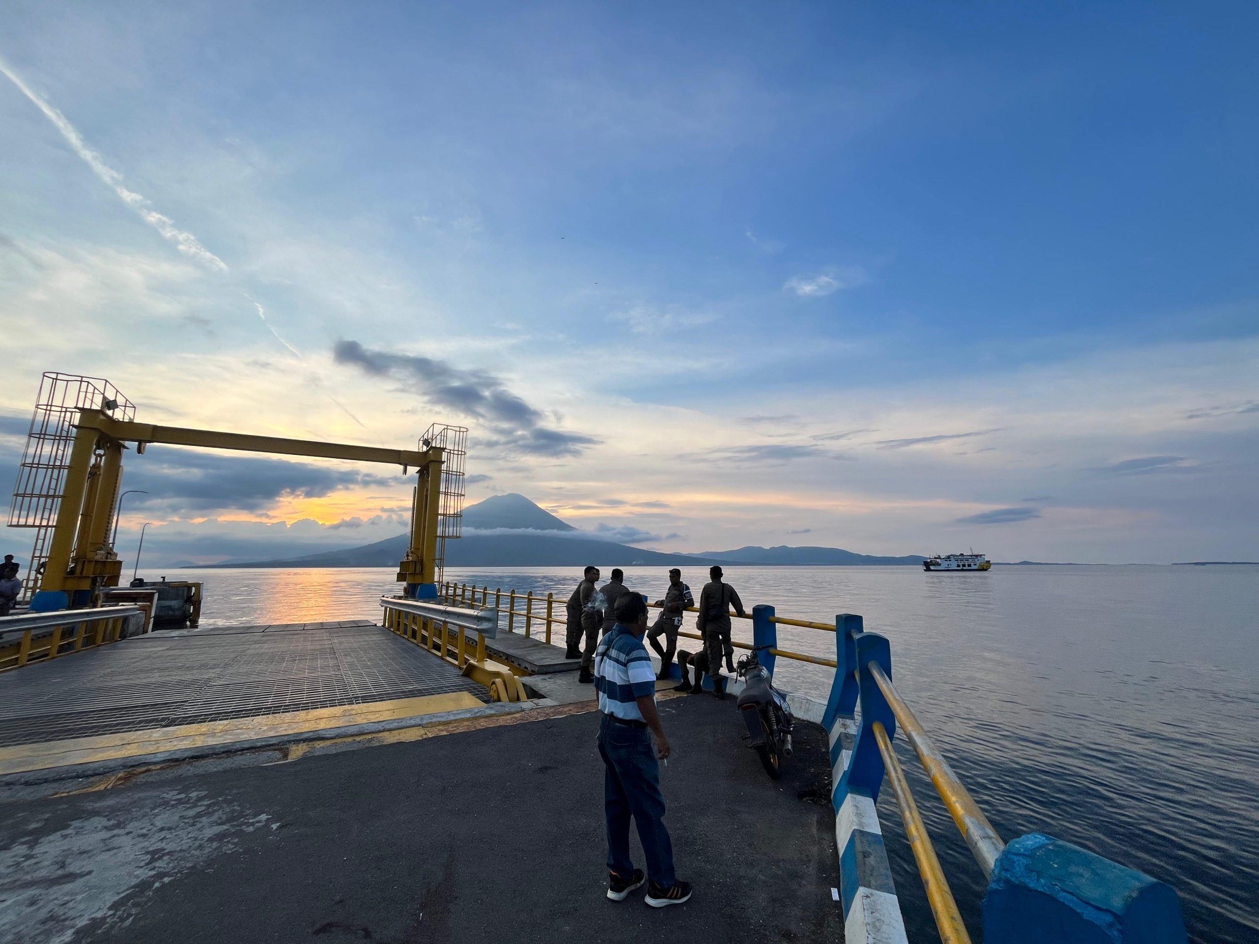Pelabuhan Feri Waijarang, Lembata